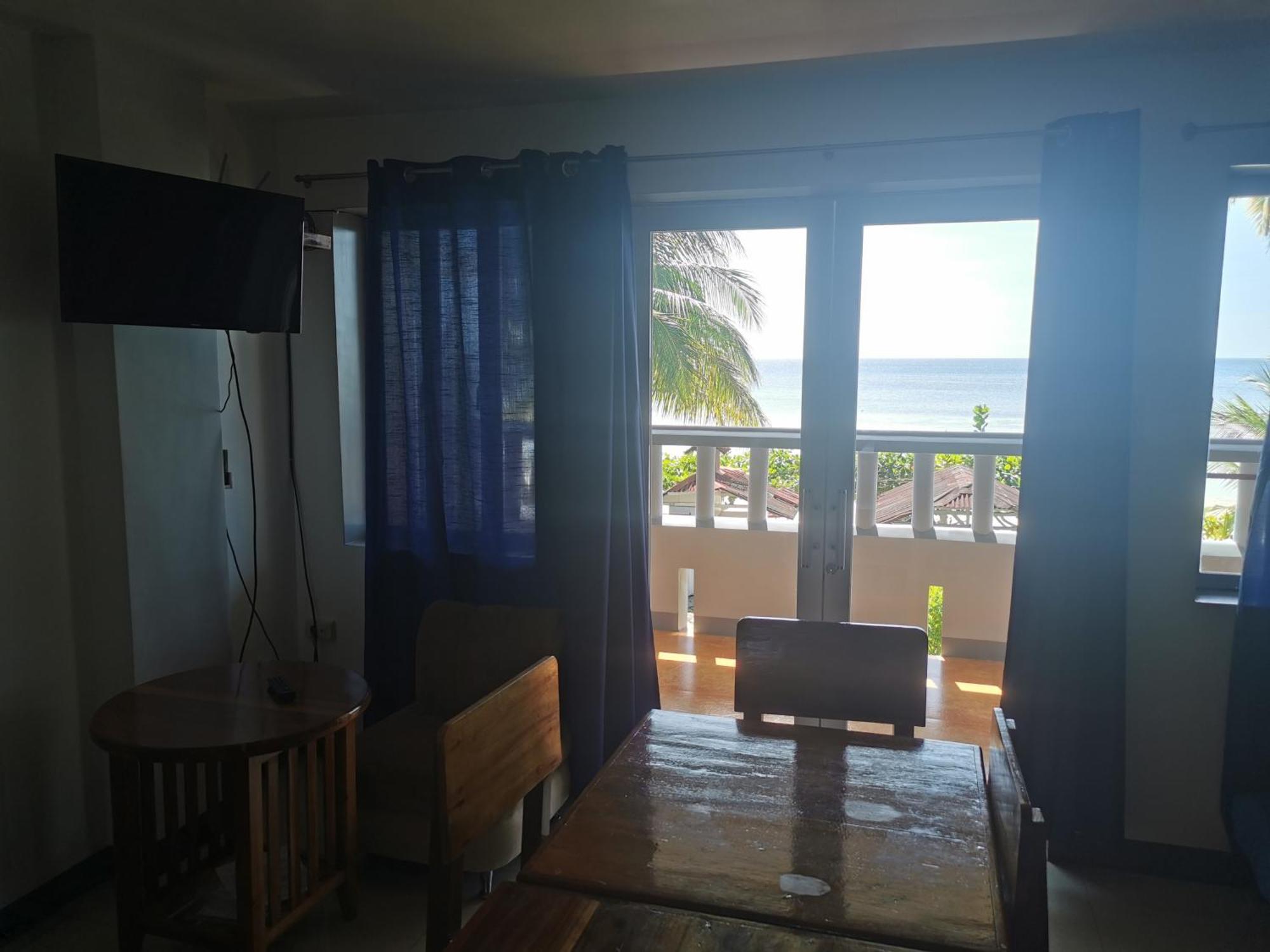 Tropicasa Siquijor Seafront Guest House Solangon Esterno foto