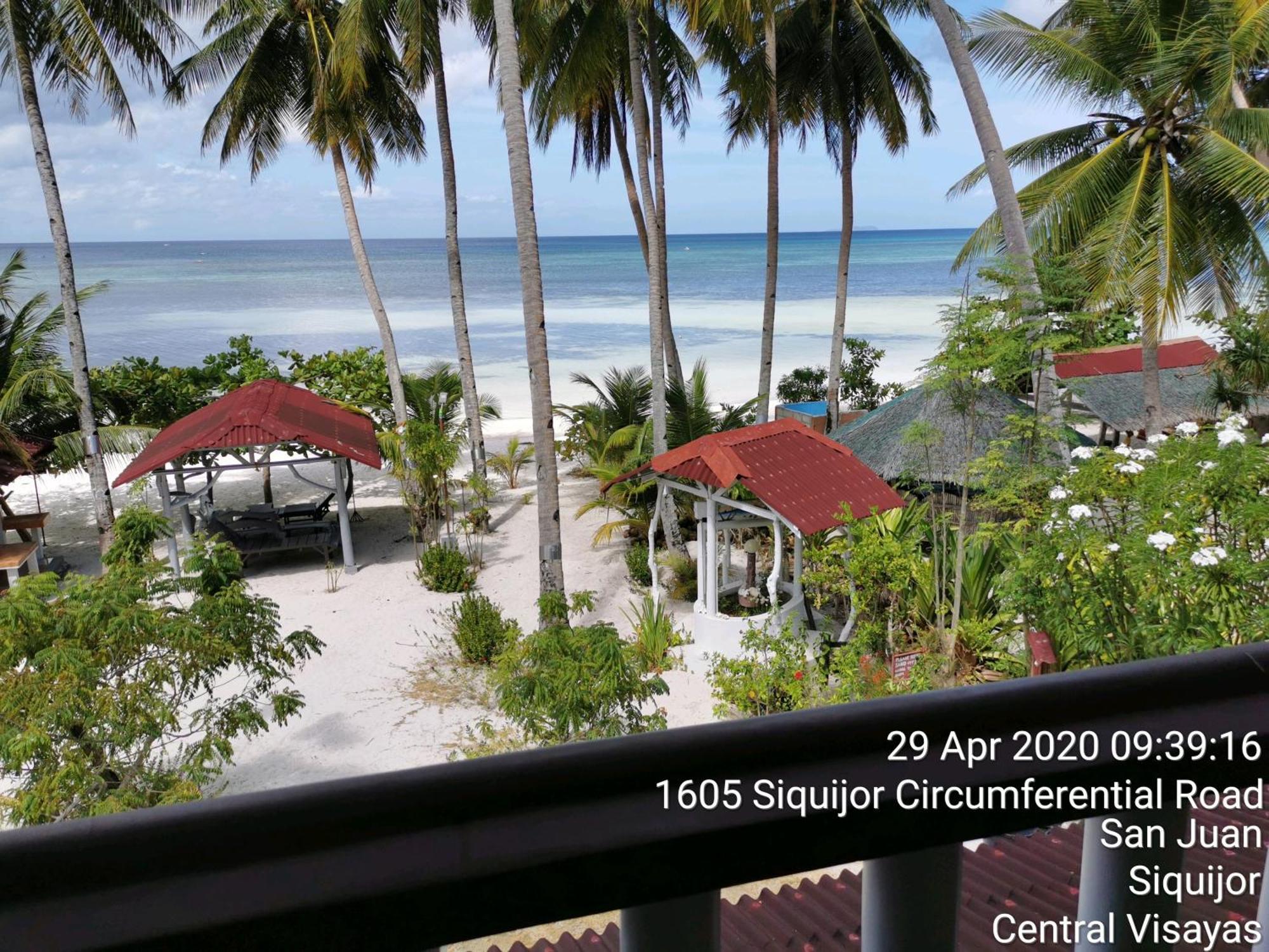 Tropicasa Siquijor Seafront Guest House Solangon Esterno foto